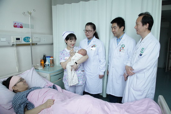 刚出生婴儿黄疸偏高怎么办